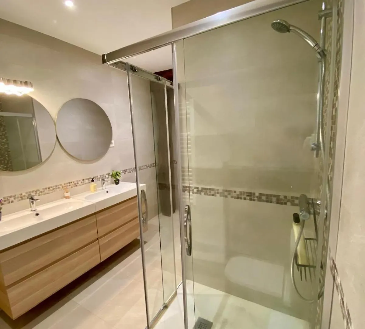 Habitacion En Apartamento Con Zonas Comunes Compartida Hp Bilbao